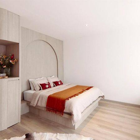 Neon Rose Motel Canggu Eksteriør billede