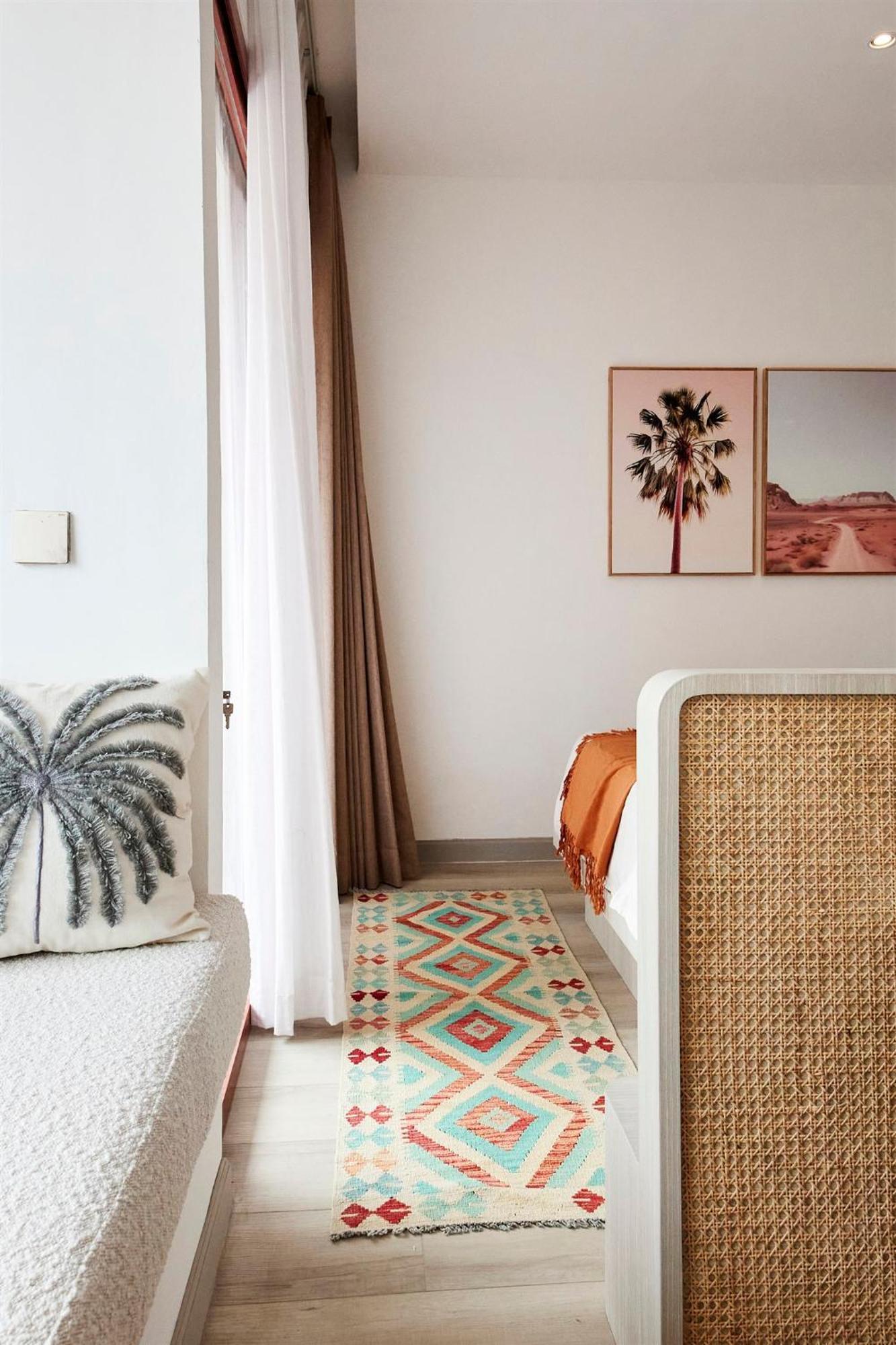 Neon Rose Motel Canggu Eksteriør billede