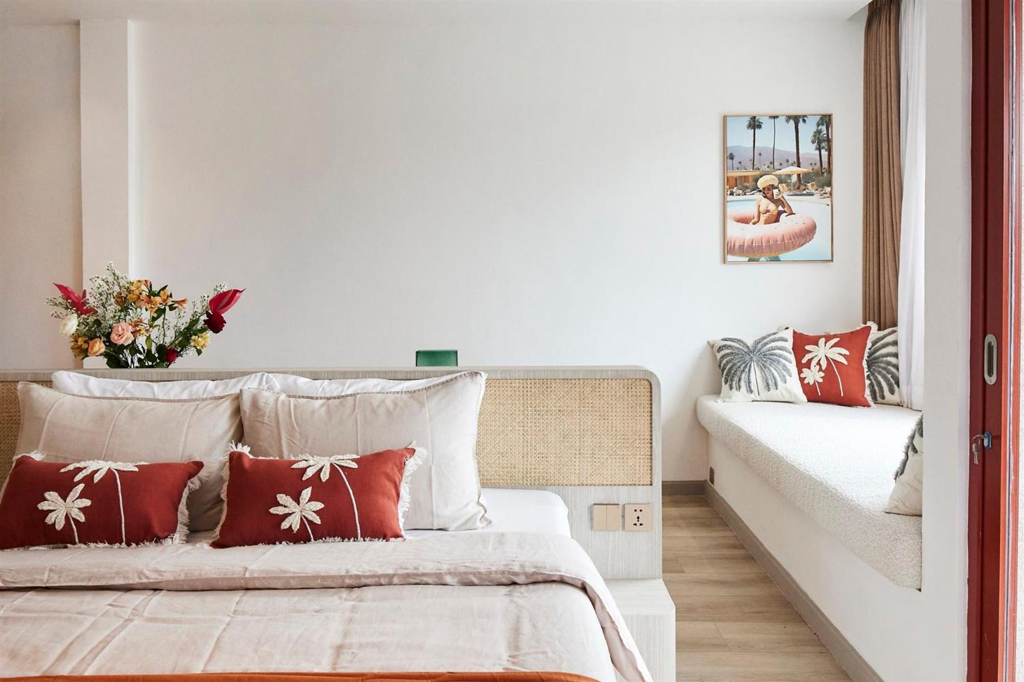 Neon Rose Motel Canggu Eksteriør billede
